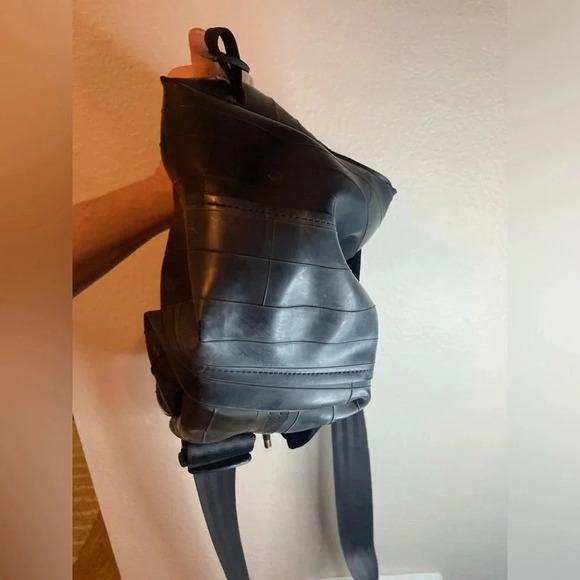 Give Back Goods Up-cycled Shoulder Bag- Made in the USA from Bicycle tubes Black - Picture 7 of 8